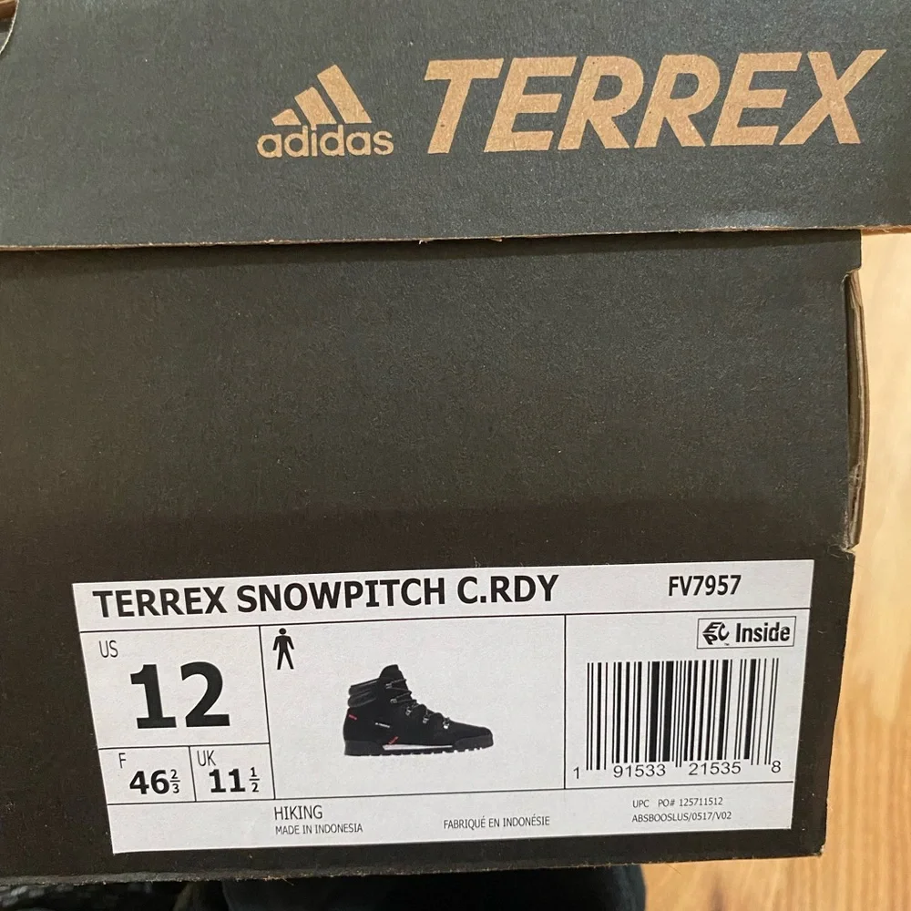 adidas Terrex Snowpitch C.Rdy Boots